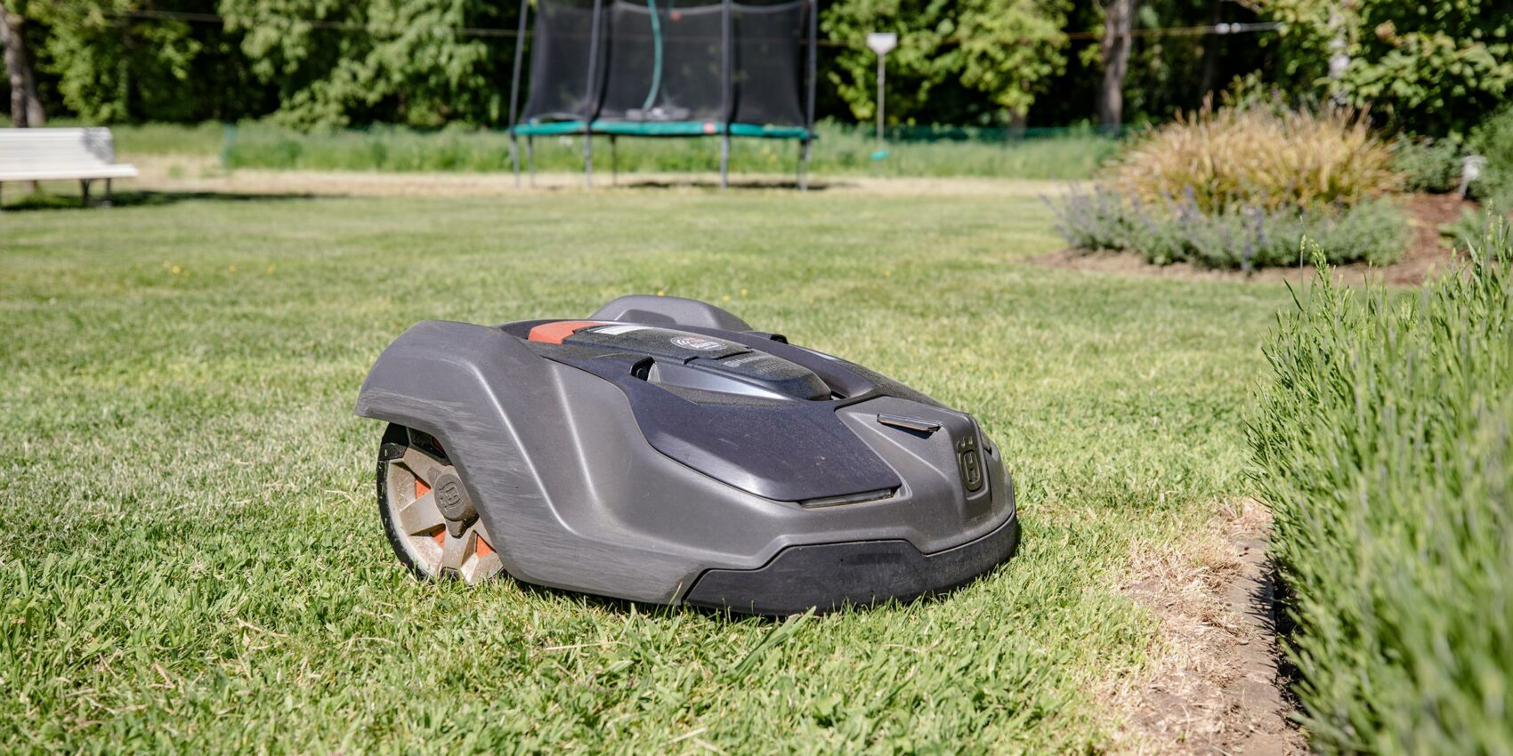 Rasenmähroboter